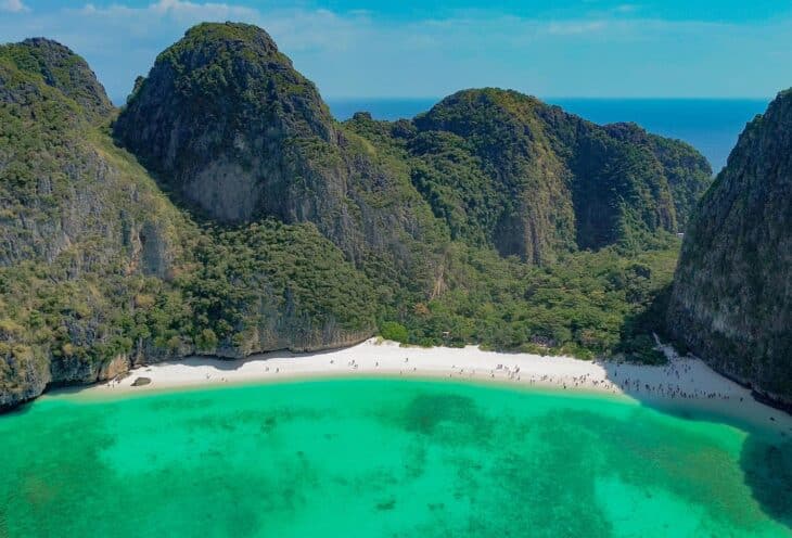 ทัวร์เกาะพีพี เดย์ทริป โดยเรือสปีดโบ๊ท